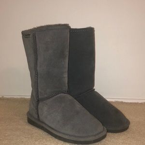 Elle Bearpaw Size 6